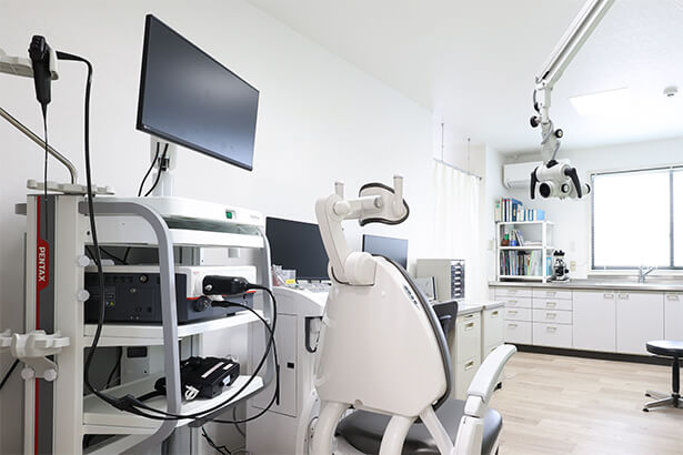 専門の視点と機器を用いて原因を探ります